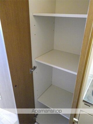 ルーブル東高円寺[1K/19.16m2]の収納