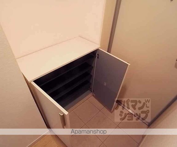 グランレブリー御所西の内装写真