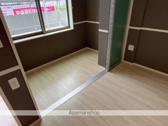 オリジンツクシの内装写真