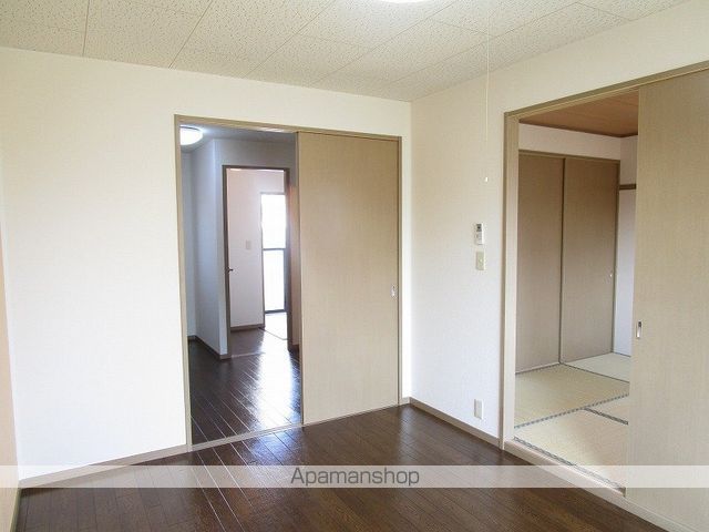 メゾントレビXIIの内装写真
