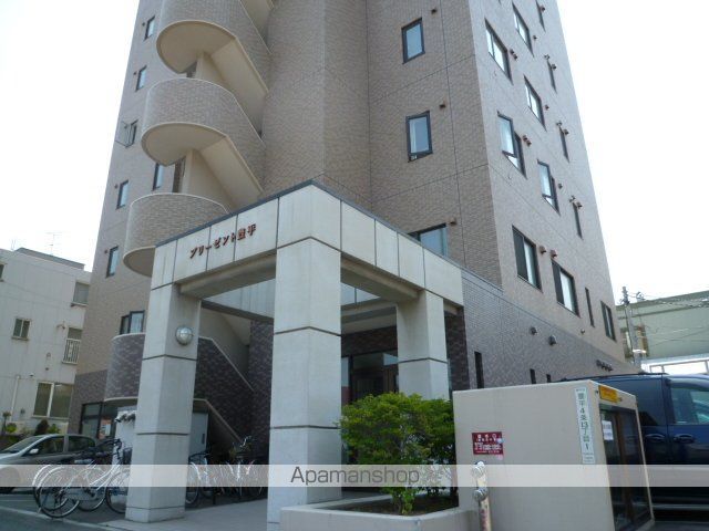 プリーゼント豊平の外観写真