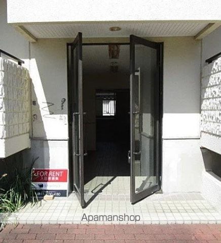 グレイスハイムの玄関写真