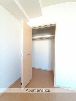 フォレスト[1LDK/42.63m2]の収納