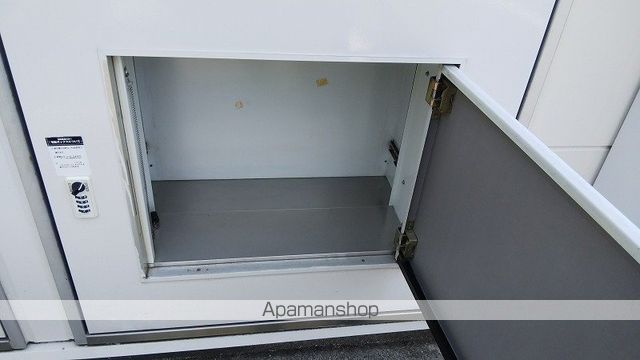 レオパレスアルビレオAの内装写真