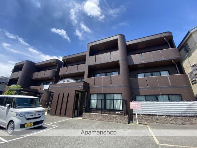 R’z Village N棟の外観写真