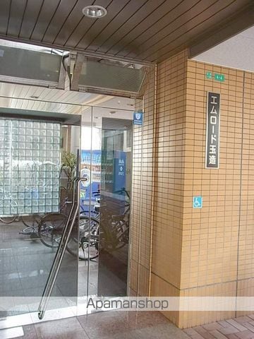 エムロード玉造の玄関写真