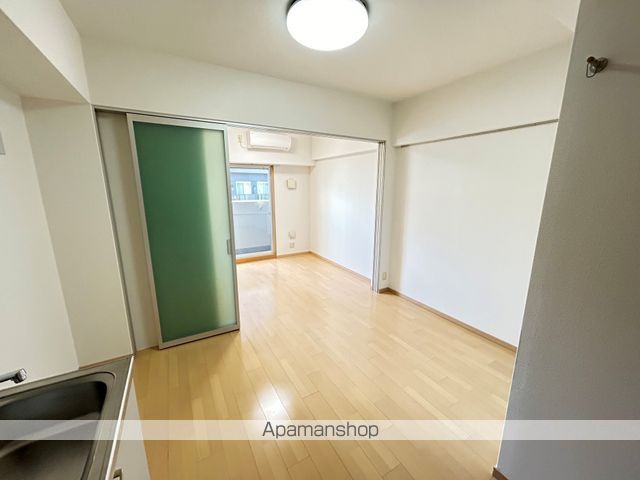 ONE ROOF FLAT FUKUSHIMAの内装写真