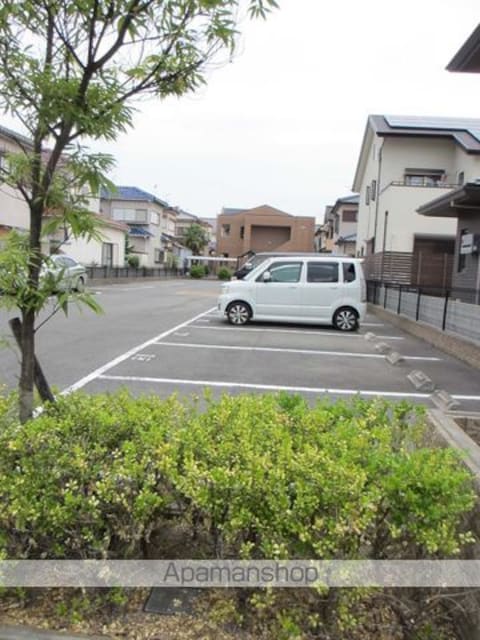 和歌山県和歌山市田尻[1K/24.84m2]の駐車場