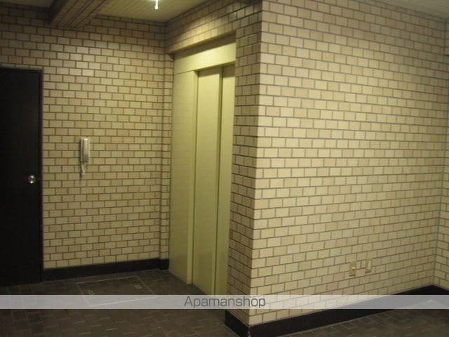 川口飯塚第3ローヤルコーポの外観写真