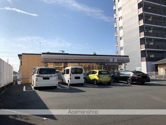MONDO FUJI IIIの周辺写真