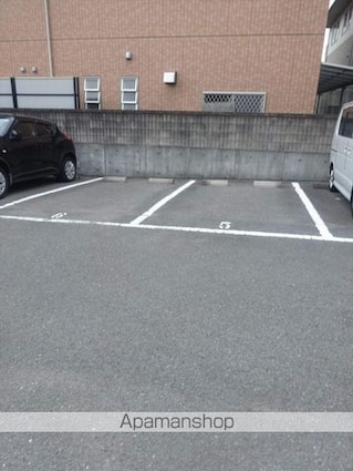 和歌山県和歌山市紀三井寺[2LDK/59.02m2]の駐車場2