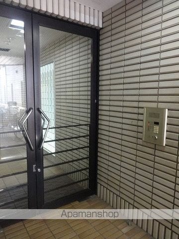 アーバニー大賀の玄関写真
