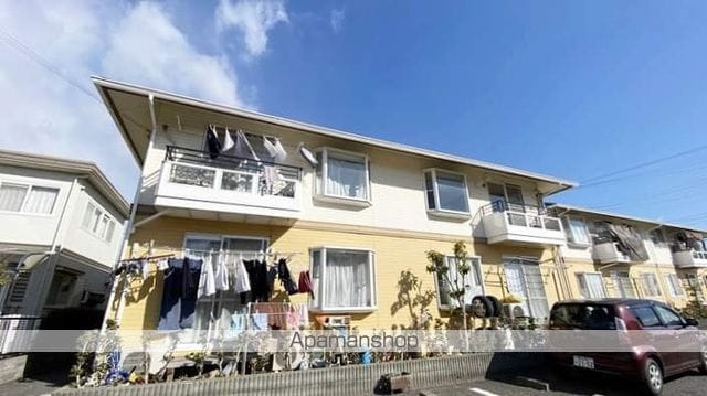 アーバン・ハイツ松新IIA棟の外観写真