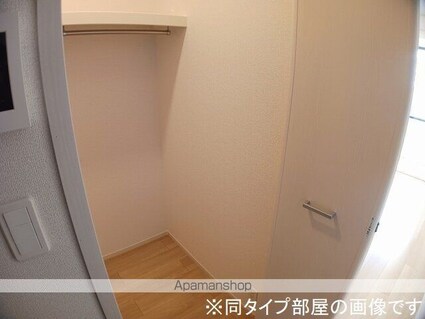 メゾンラテ稲葉[1K/40.01m2]の収納