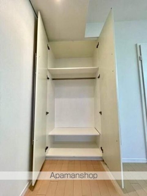 レジディア三軒茶屋[1K/24.95m2]の収納