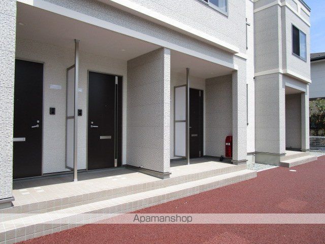 サンパレス アリエスの玄関写真