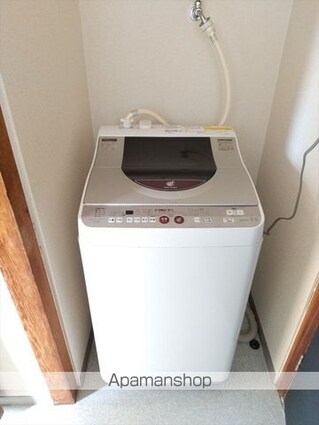 和歌山県和歌山市西釘貫丁２丁目[2K/27m2]の内装1