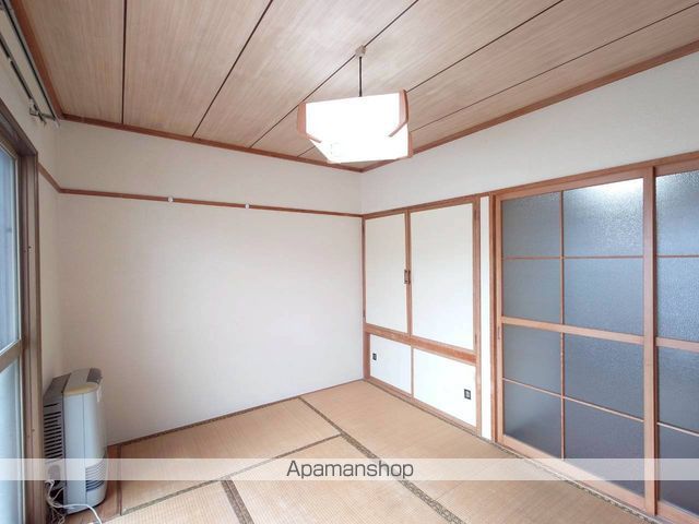 空とこもれ陽のギャルデの内装写真