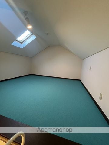 白金六丁目戸建の内装写真