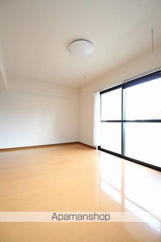 レインボーM&Kの内装写真