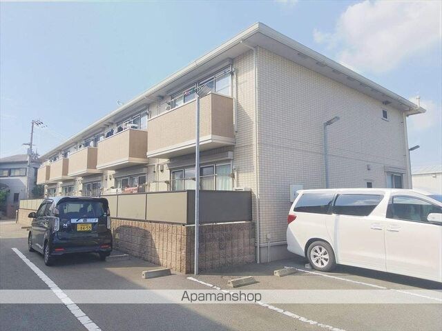 イソラ　フェリジェ[2DK/50.38m2]の駐車場3