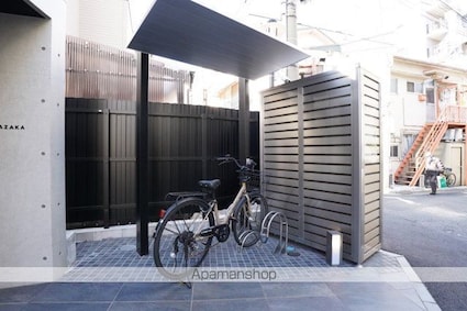 ＰＲＯＳＰＥＣＴ　ＫＡＧＵＲＡＺＡＫＡ[1LDK/41.7m2]の駐車場