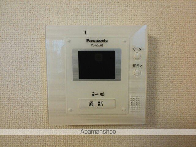 イースト スプリングの内装写真