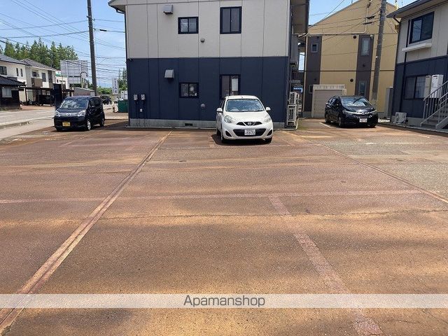 ハイツピースフルBの外観写真