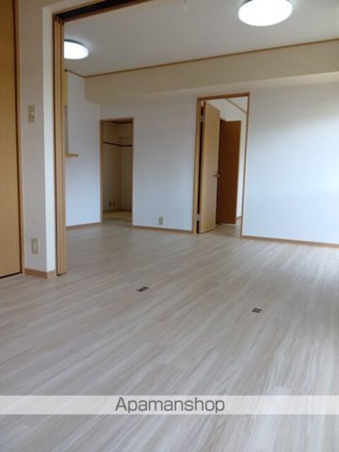 メゾンクロダ壱番館[3LDK/67.81m2]の内装9