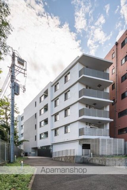 コスモリード新宿余丁町[1LDK/36.19m2]の外観