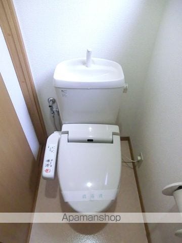ファミールIIの内装写真