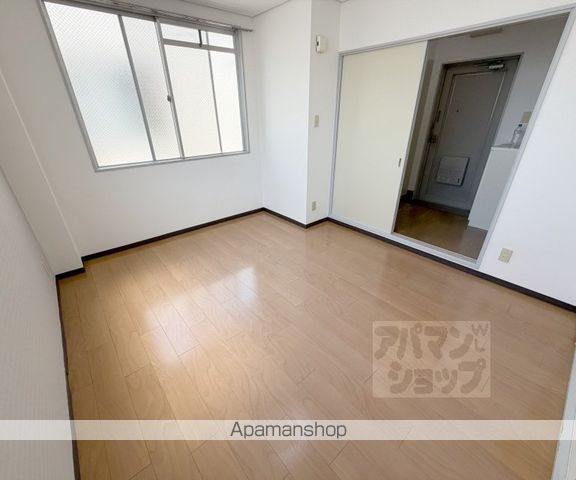 みつまるマンションの内装写真
