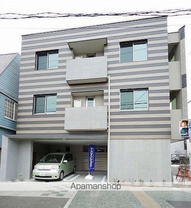 新富町セゾンヴェール[1K/25.77m2]の外観3