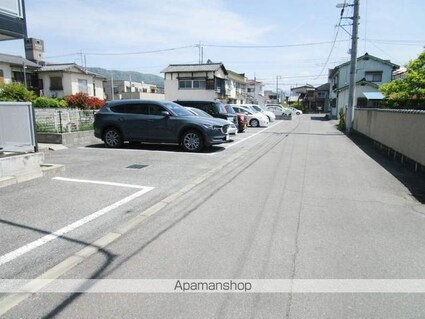 レオパレス城東ガーデン[1K/20.81m2]の駐車場
