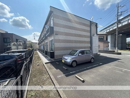 レオパレスウィング[1K/26.08m2]の外観2