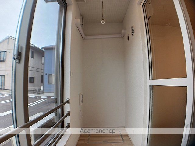 ヒカルサ金沢畝田東IIの内装写真