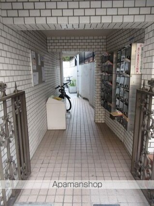 東京都杉並区高円寺南３丁目[1R/13.75m2]のエントランス2