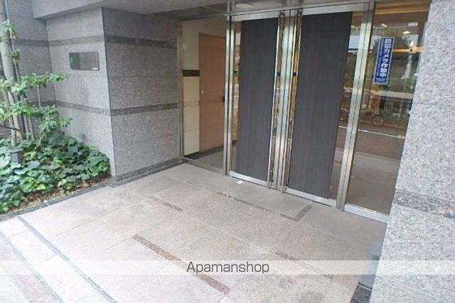 エコロジー白山レジデンスの玄関写真