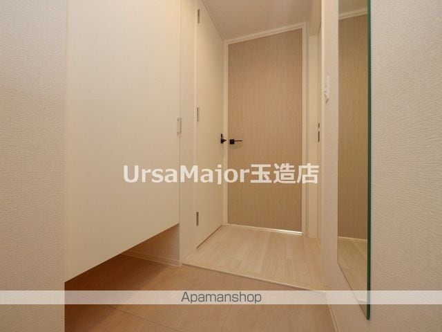 コンフォリア・リヴ大阪本町の内装写真