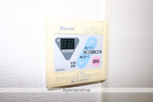 メゾンドゥジュネス北代の内装写真