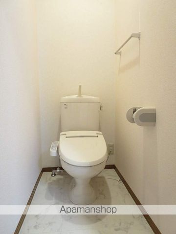 コンフォメントの内装写真