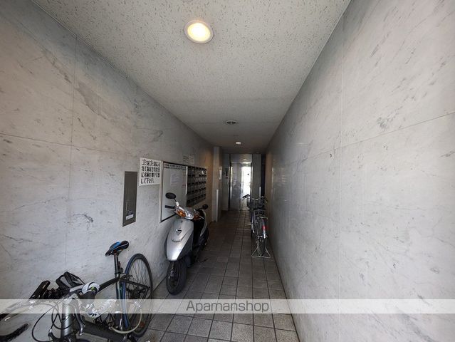 片山ビル11の玄関写真