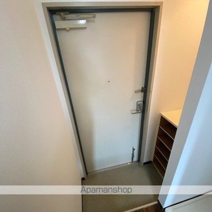 サントマンション大津[1K/24.3m2]の玄関