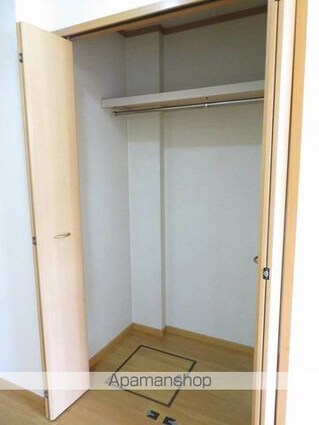 フォレスタ[1K/35.18m2]の収納