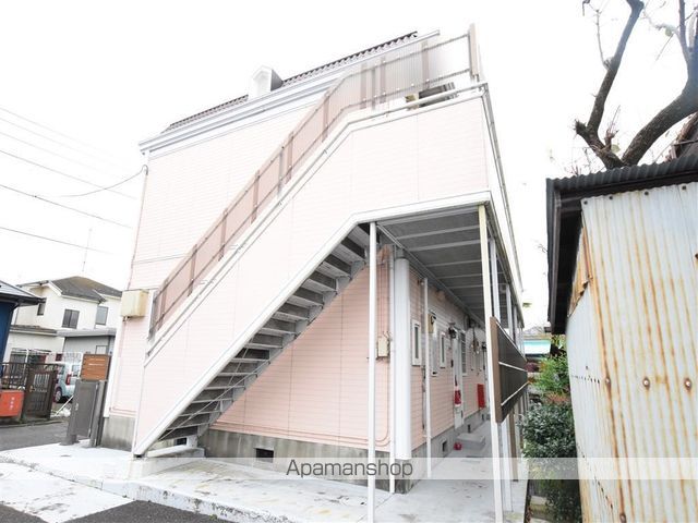 広栄アパートBの外観写真