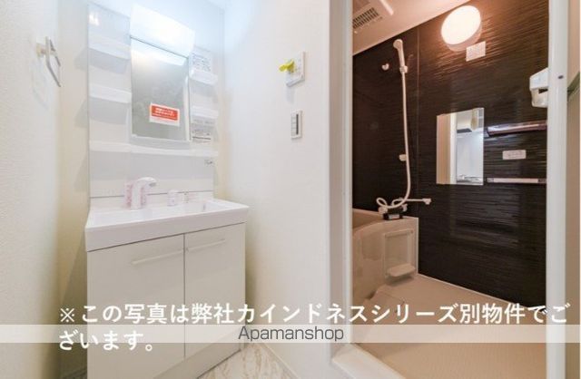 カインドネス橋本IIの内装写真