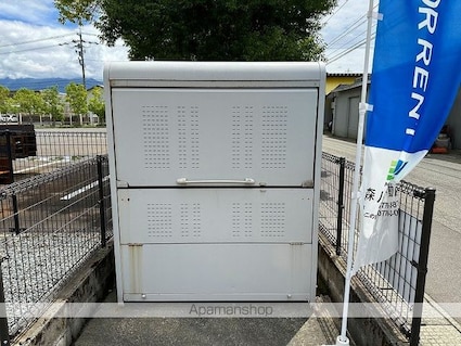 ハートフルリアン[2LDK/60m2]の共用部2