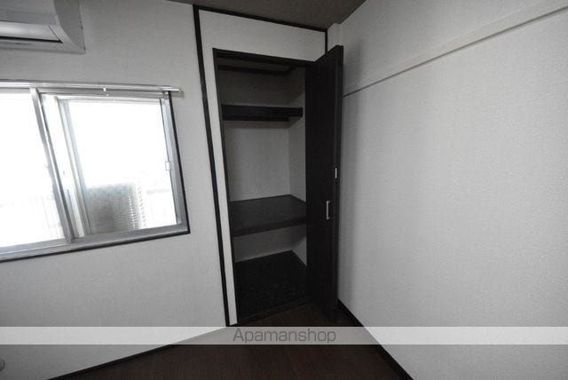 マンションなぎさの内装写真