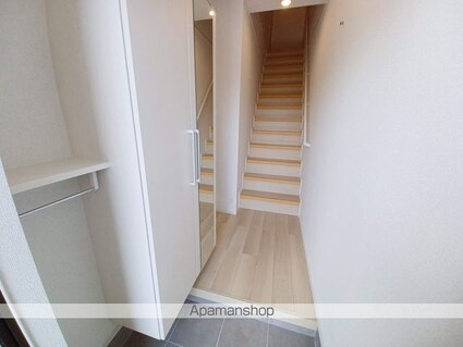 ピュアラピュタ[2LDK/59.55m2]の玄関