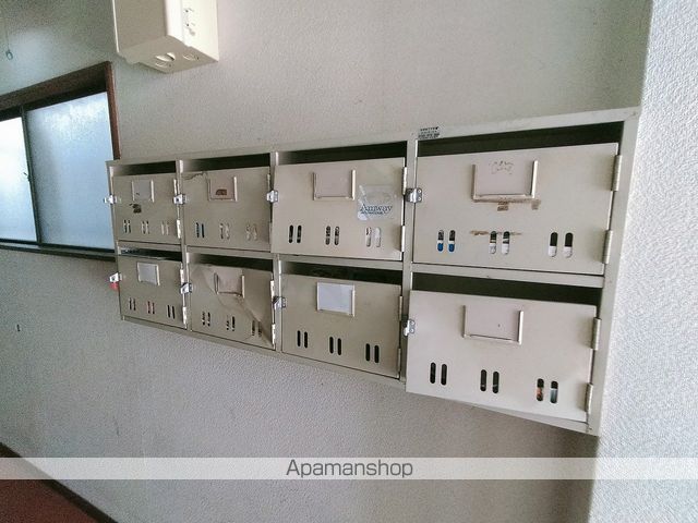 レヂデンスパート1の玄関写真